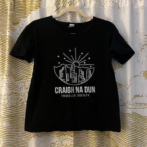 OUTLANDER Craigh Na Dun Society Emblem Girls T-Shirt